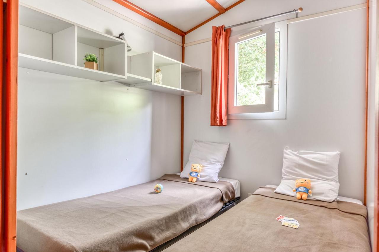Camping Maeva Escapades Le Domaine Du Cedre Hotel Rivières Buitenkant foto
