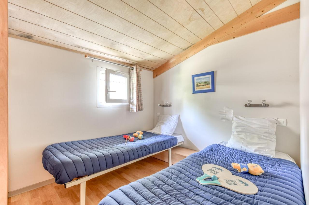 Camping Maeva Escapades Le Domaine Du Cedre Hotel Rivières Buitenkant foto